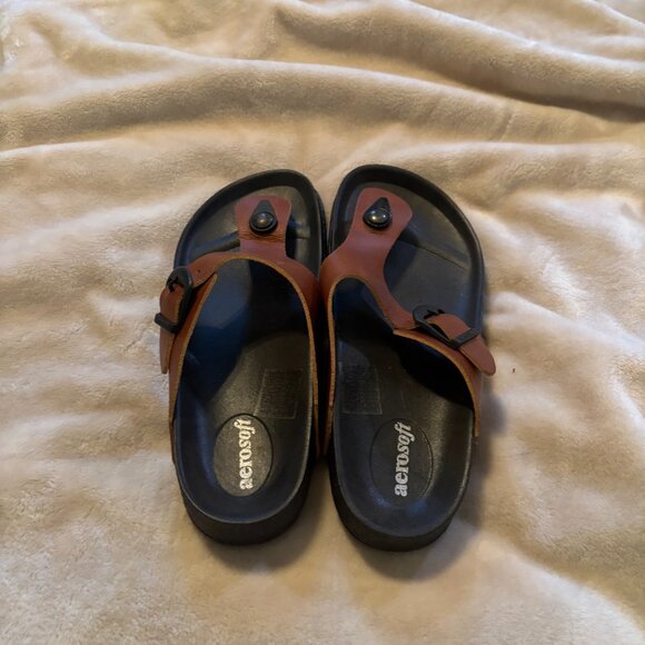 Black and Brown Leather Sandals - Picture 5 of 5